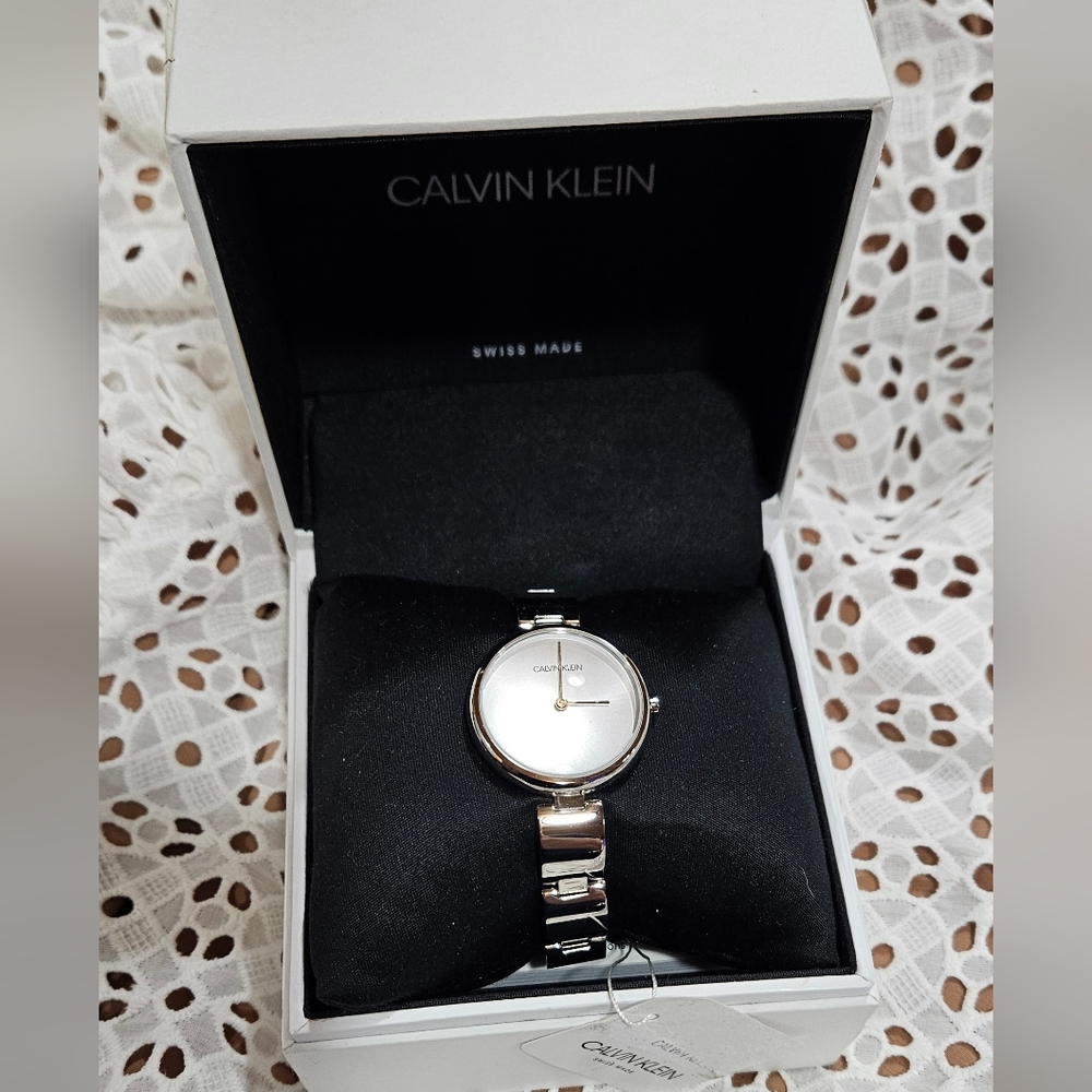 NWT Calvin Klein K9U23146 Stainless Steel Silver Dial Swiss Quartz Women's Watch
